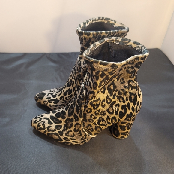 BRAND NEW SHOE LAND CARINNE WOMEN'S KNITTED POINTED TOE SLIP ON BALLET FLATS - Picture 9 of 11